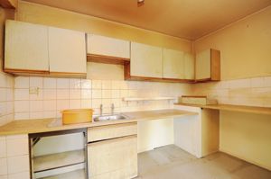 KITCHEN- click for photo gallery